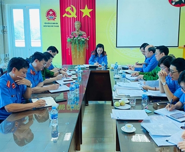 Viện KSND thành phố Hà Nội phối hợp với Công an thành phố Hà Nội kiểm tra...